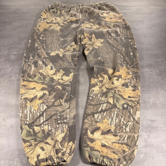 Jerzees Other - Vintage Jerzees Mossy Oak Camo Leaf Print Sweatpants in Olive and Tan